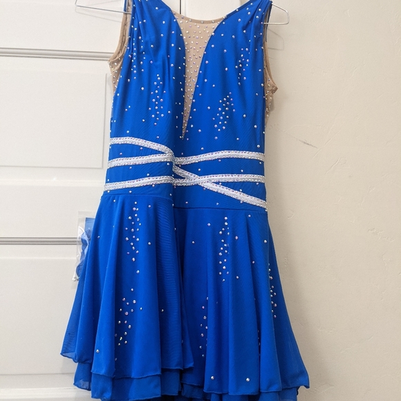 Beautiful Ice Dance/Skating Dress in Women's Size Small - Picture 2 of 3